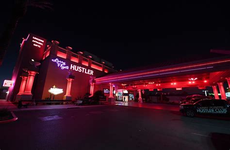 larry flynt's hustler club photos